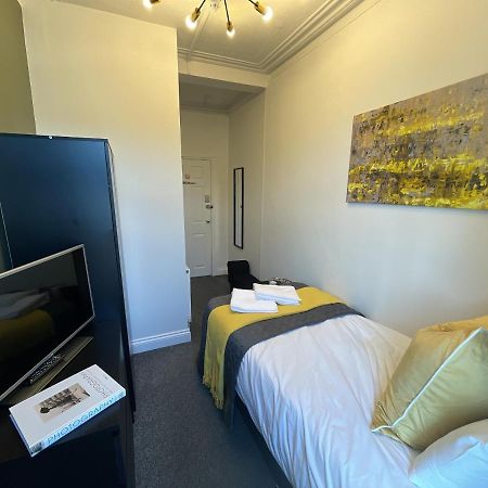 Comfy-Stays - Ocean Road South Shields Exterior photo